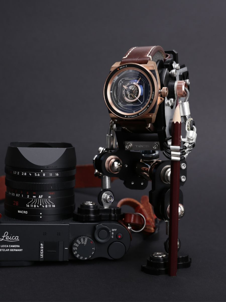 AVL II Bronze × Robotoys（AVL II ブロンズ × ロボトイズ）